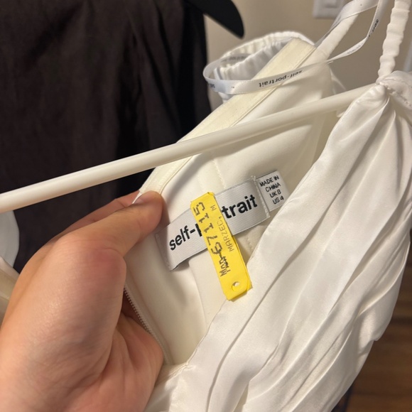 Self portrait US4 bridal taffeta dress worn once dry cleaned - Picture 4 of 5